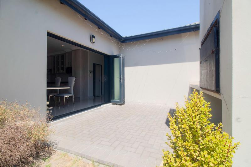 3 Bedroom Property for Sale in Parklands North Western Cape